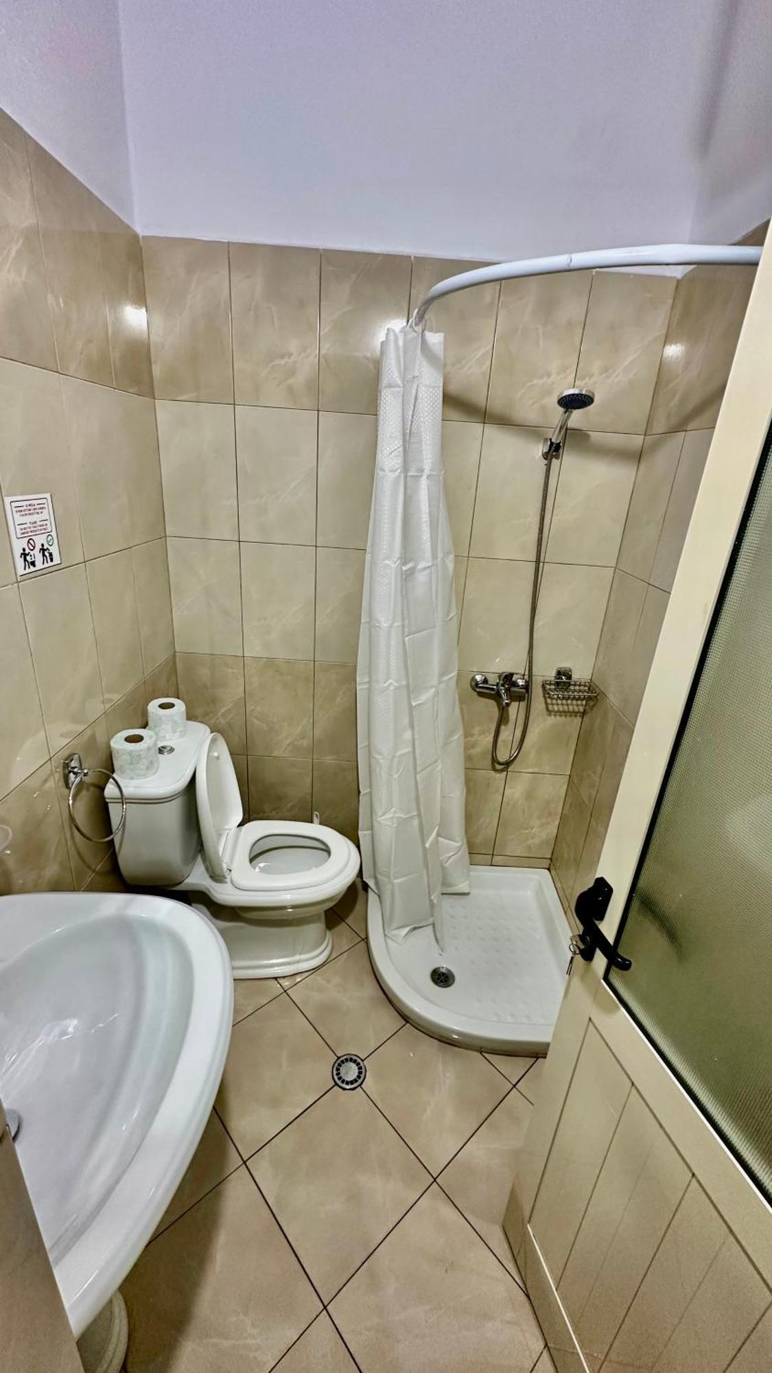 Apartament Eno's 1 *